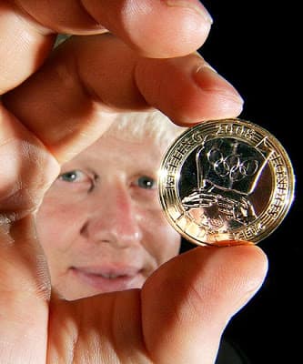 Empiezo con la Moneda.