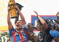 10 Historias que seguir en la temporada de futbol 2010