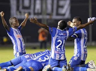 Memorable, Grandioso, de Entrega, Ejemplar...pero Hazaña no.
