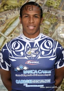 Christian Becerra, rugby y Esmeraldas
