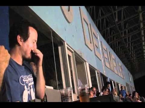 Crespo volvio al estadio para ver a la seleccion.